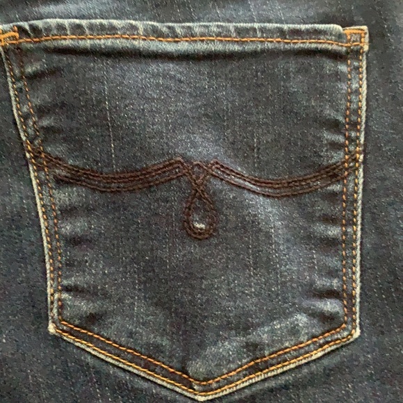 👖HP🎉LUCKY BRAND JEANS👖 - Picture 10 of 12